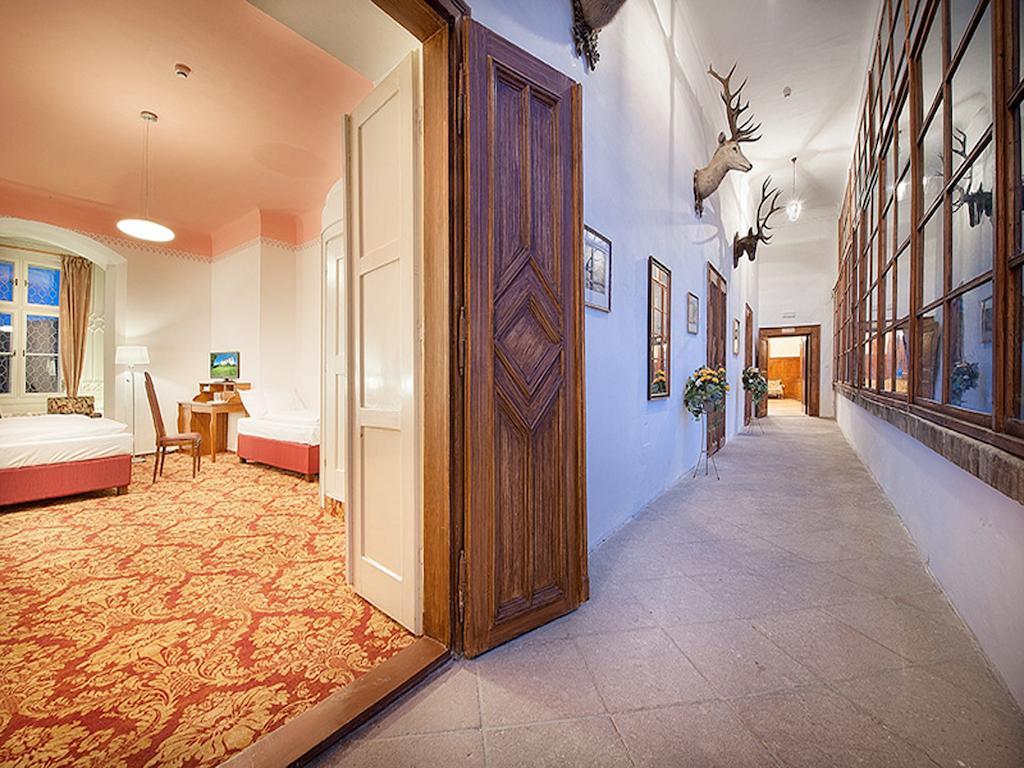 Ea Zamecky Hotel Hrubá Skála المظهر الخارجي الصورة