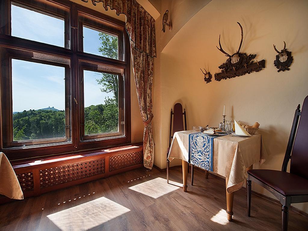Ea Zamecky Hotel Hrubá Skála المظهر الخارجي الصورة